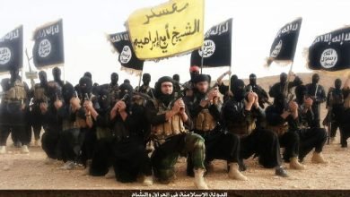 صورة داعش يهدد امريكا برفع رايته داخل “البيت الابيض”