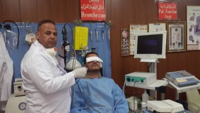 صورة المنار نيوز تحاور الدكتور “عبد الرحيم البدري”أول الأطباء الذين يستحدثون وحدة لتنظير القصبات الهوائية